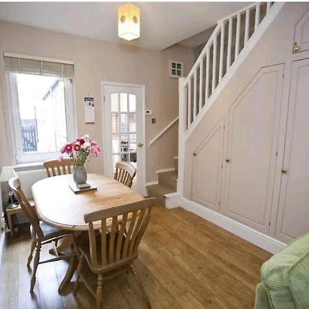 Cosy Little Home Just Outside York City Walls Exterior foto